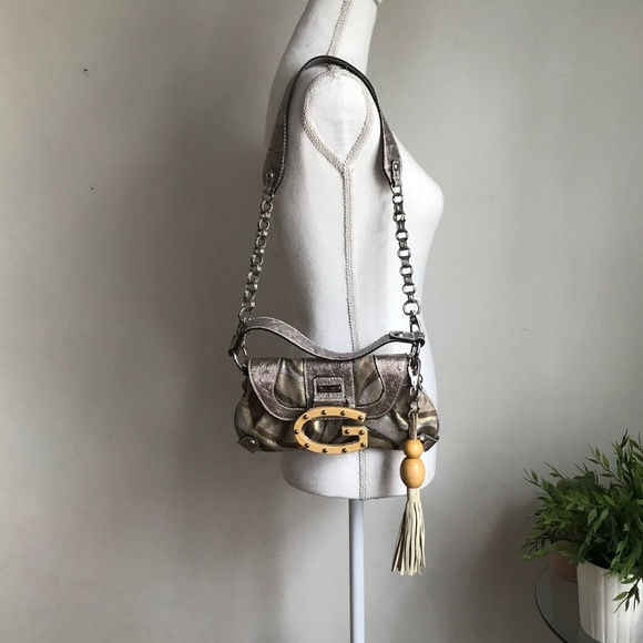 Guess Shoulder Bag - Picture 1 of 8